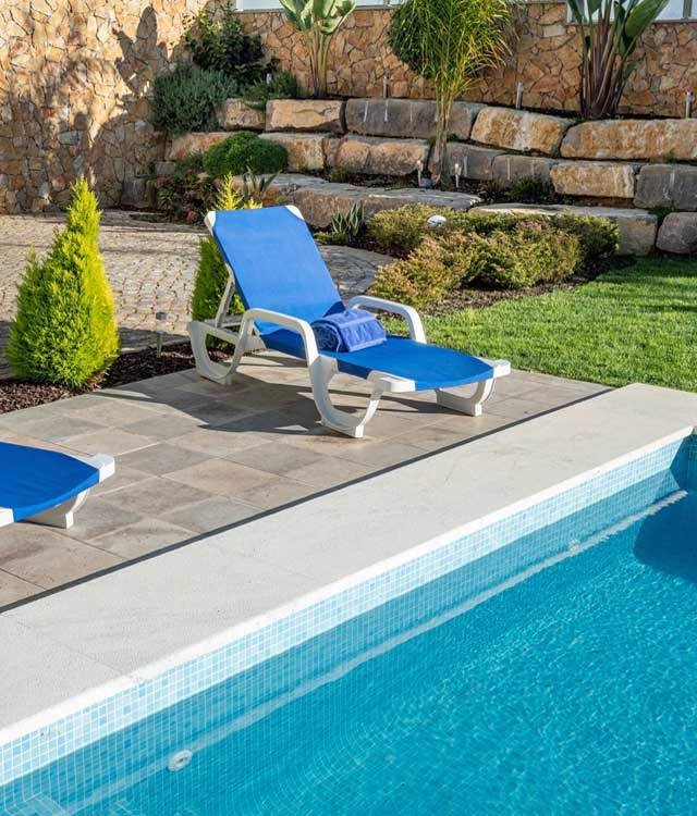 Piscinas y estanques para su jardín